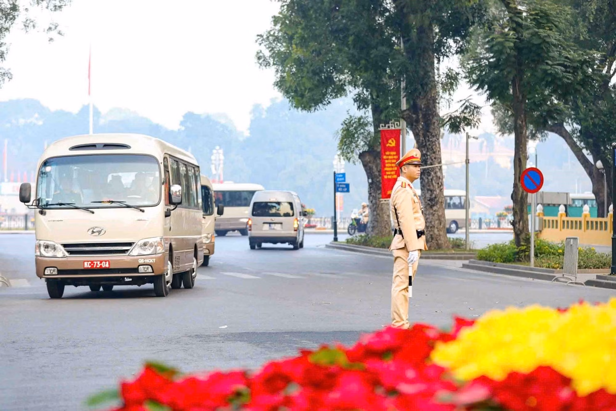 05-cong-an-ha-noi-dien-tap-phuong-an-dan-doan-xep-xe-phuc-vu-dai-hoi-xiv-cua-dang-8529041.jpg