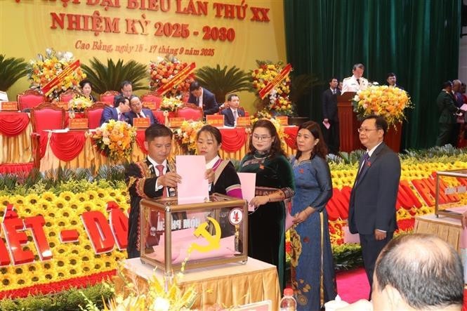 Делегаты партийного съезда 20-го созыва в Каобанге 17 сентября избирают провинциальный партийный комитет на срок полномочий 2025-2030 гг. (Фото: ВИA)