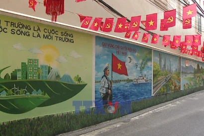 Жители Ханоя возлагают большие ожидания на новые политические решения Партии