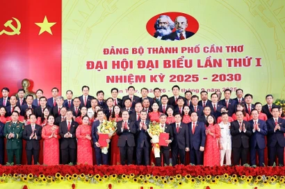 Председатель НC принял участие в съезде партийной организации города Кантхо на 2025–2030гг