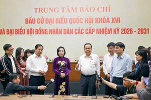 Генеральный секретарь То Лам проголосовал в квартале Бадинь города Ханоя