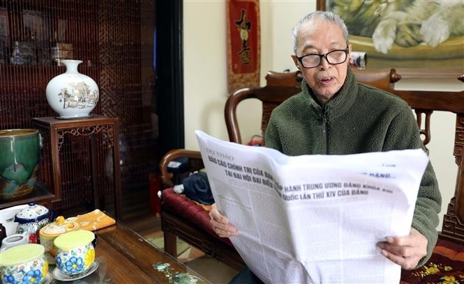 Нгуен Тхань, бывший директор Департамента культуры и информации бывшей провинции Тхайбинь, член партии с 60-летним стажем. (Фото: ВИА) 