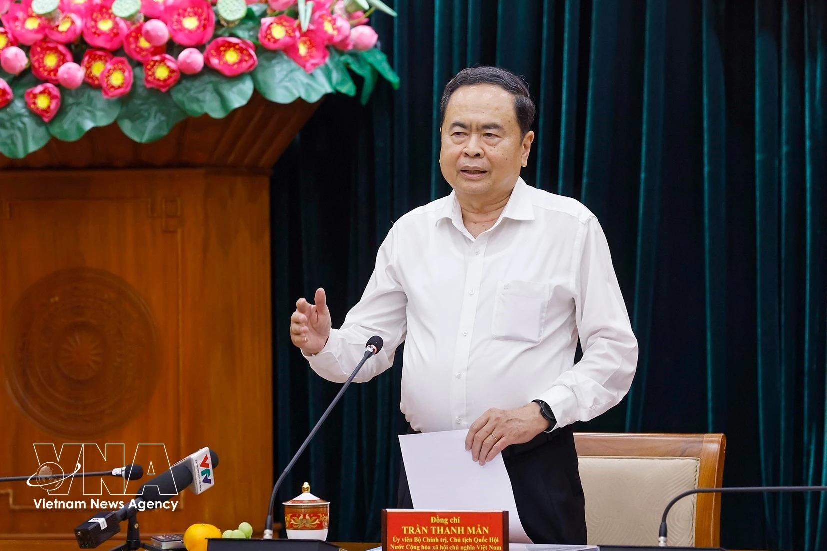 Председатель Национального собрания Чан Тхань Ман выступает. (Фото: ВИА)