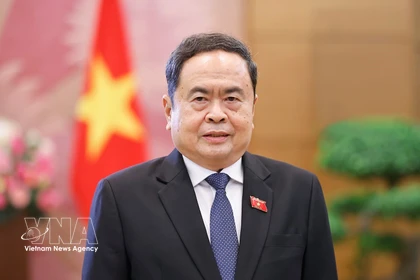 Председатель НС Чан Тхань Ман отвечает на вопросы СМИ (Фото: ВИА)