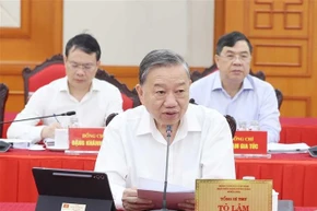 Генеральный секретарь То Лам выступил на рабочем заседании. (Фото: ВИА)