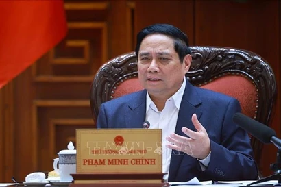 Премьер-министр Фам Минь Тьинь провёл заседание Постоянного комитета Правительства по вопросам подготовки к организации церемоний начала строительства, ввода в эксплуатацию и технического открытия движения по ключевым объектам и проектам (Фото: ВИА)